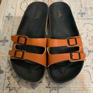 Tan double strap footbed sandals. Womens size 38/7.